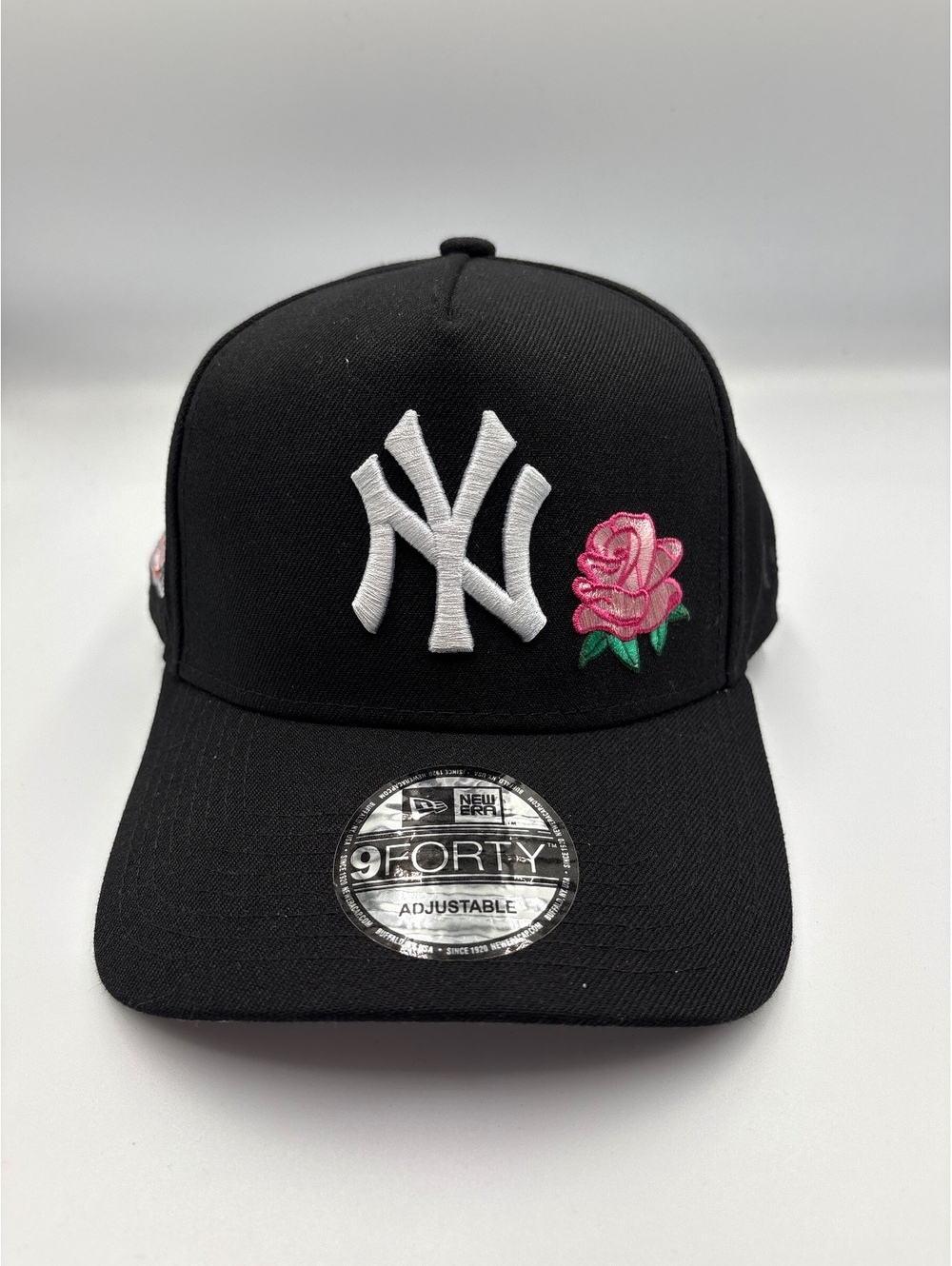 New Era 9FORTY Adjustable New York Yankees Black Hat with Pink Rose Embroidery